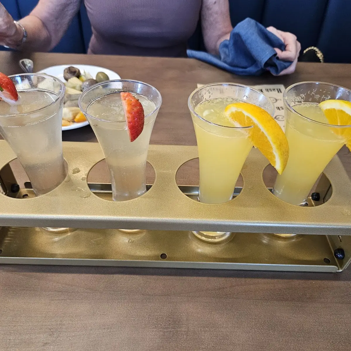 Mimosa Flight