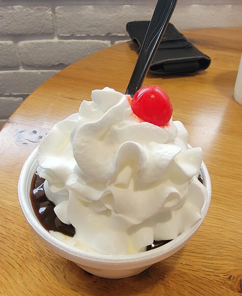 Hot Fudge Sundae