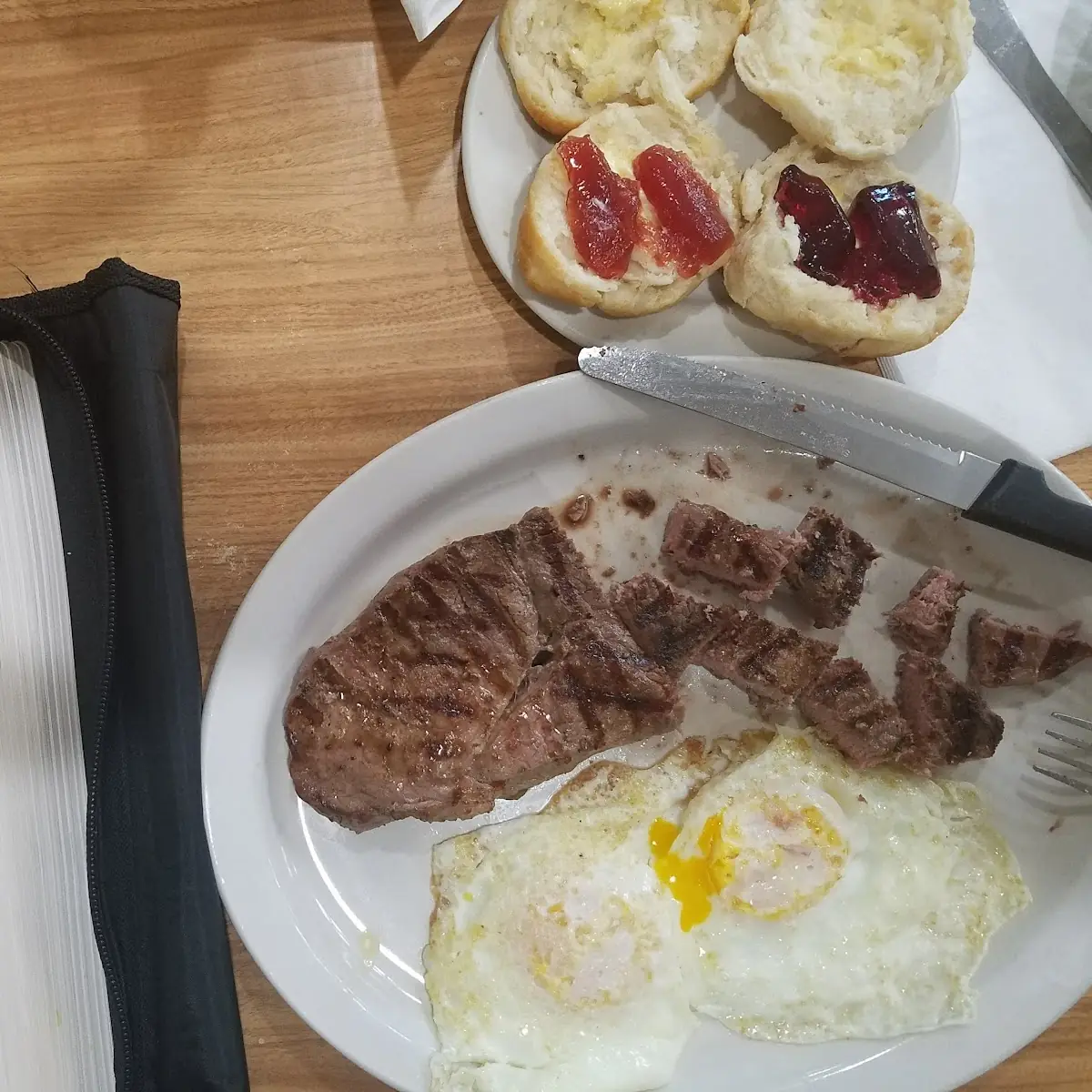 Country Fr Steak & Eggs