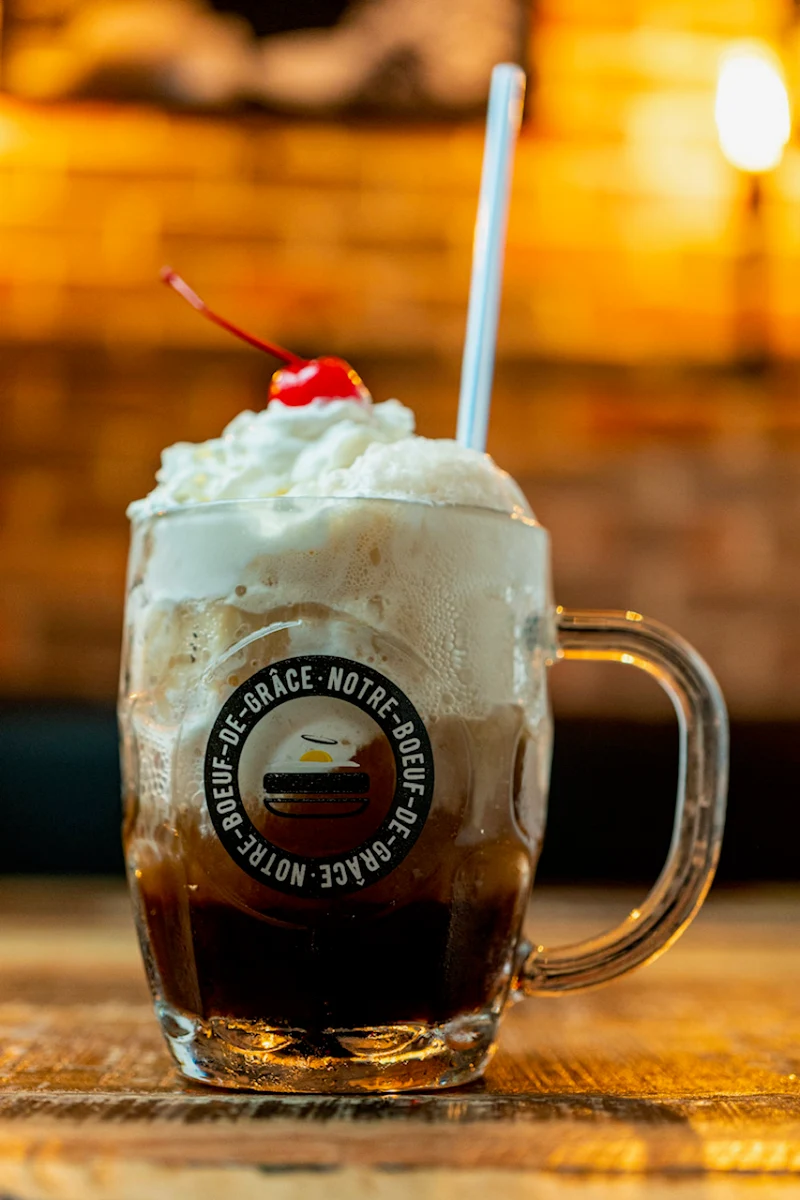 Float Racinette Root Beer Float