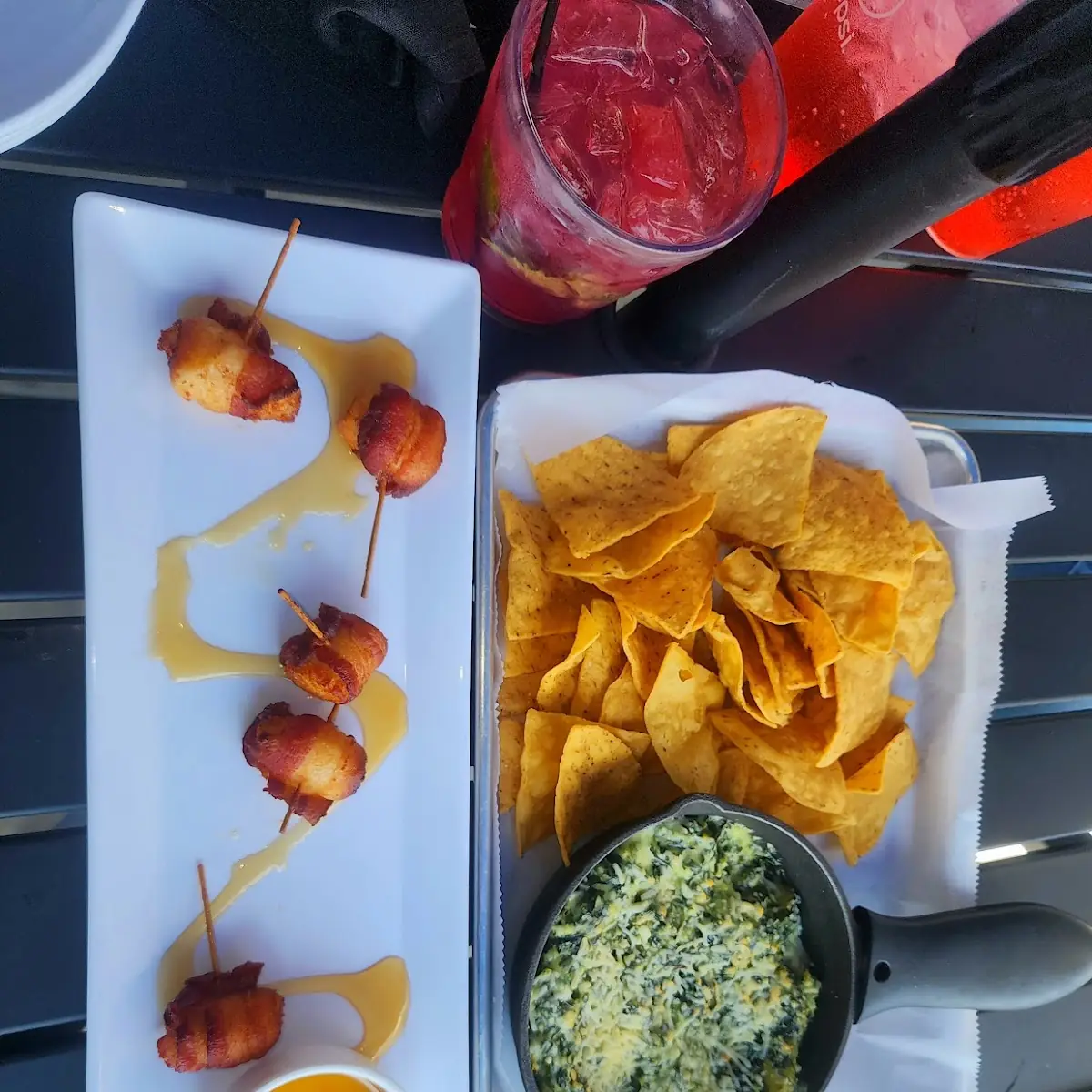 Bacon Wrapped Scallops Artichoke Dip