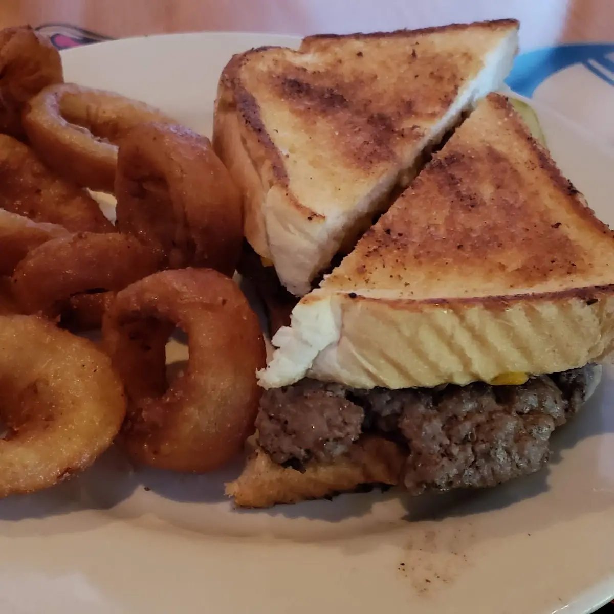 Grilled Bacon Cheese Melt Burger