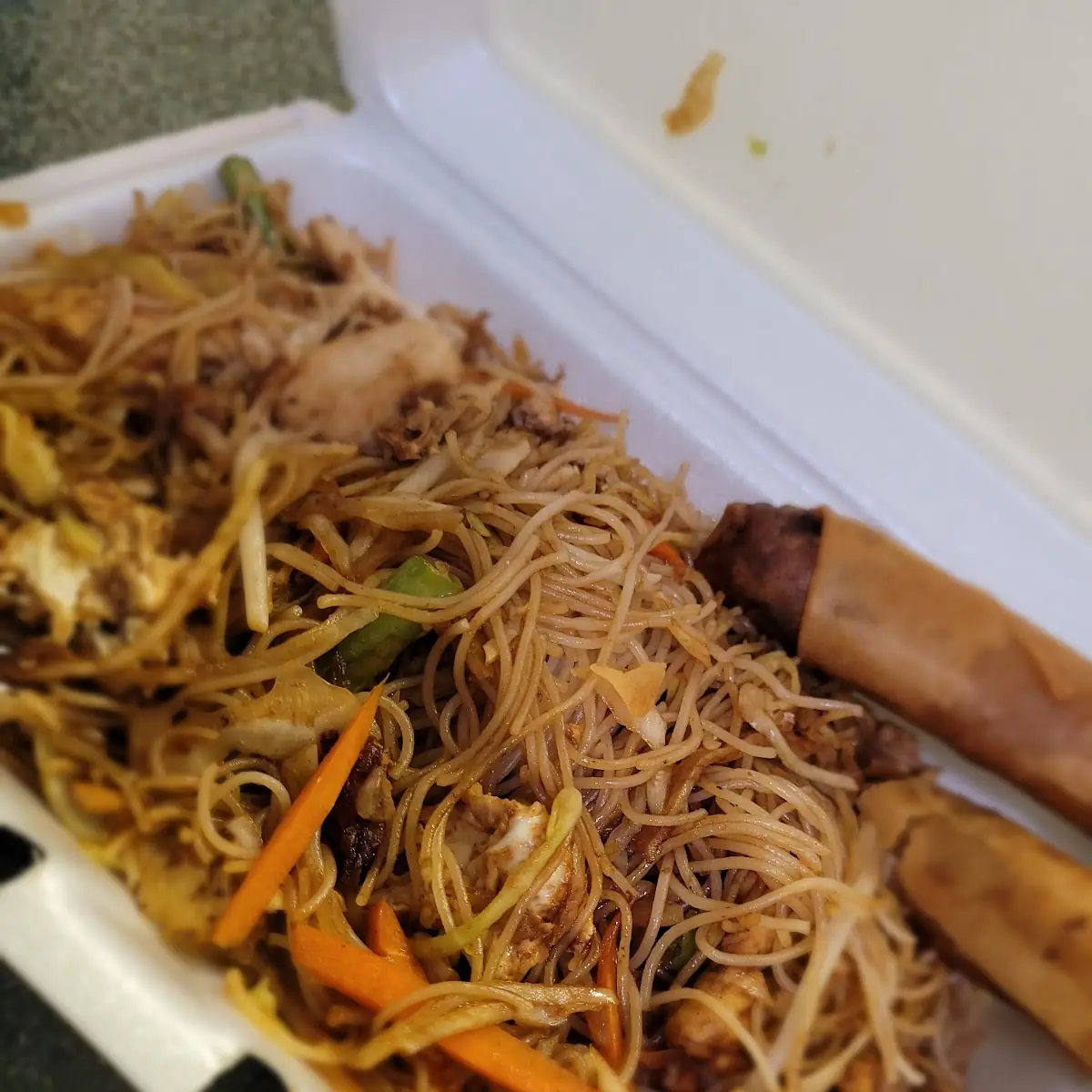 Vegetable Lo Mein Noodles