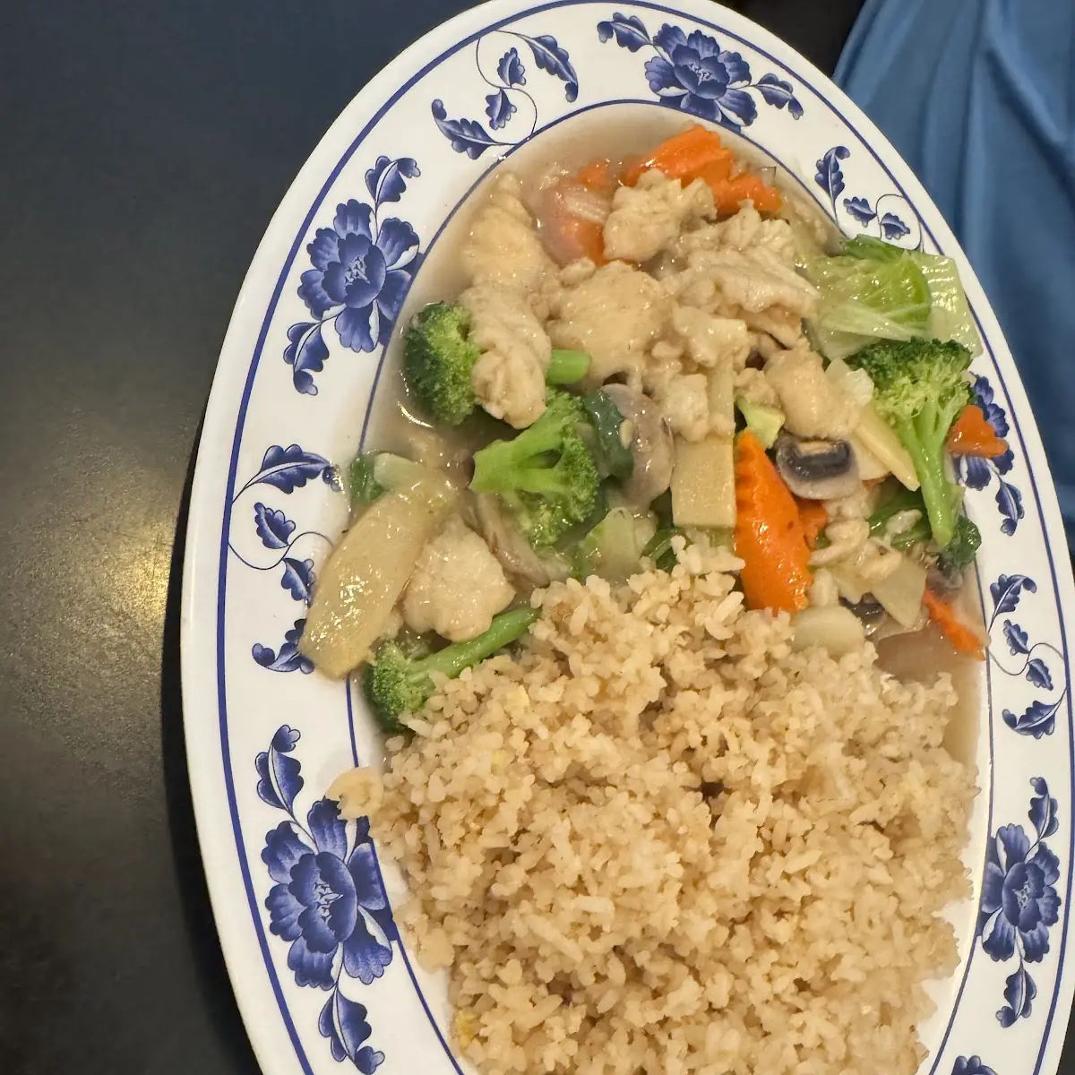 Chicken Moo Goo Gai Pan