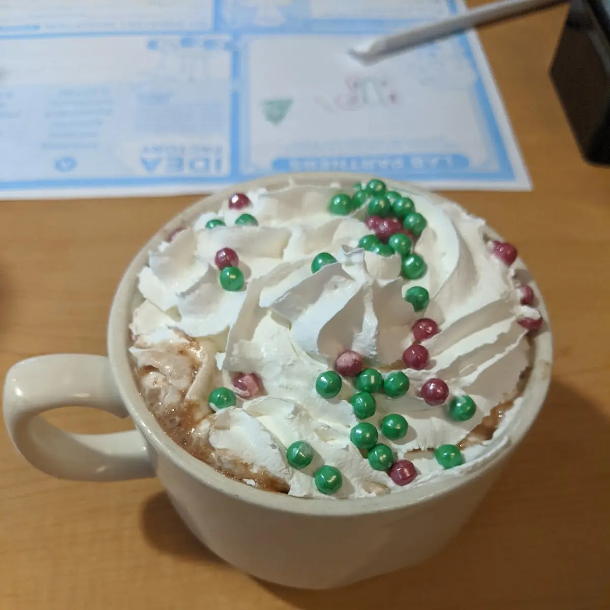 Merry Marshmallow Hot Chocolate