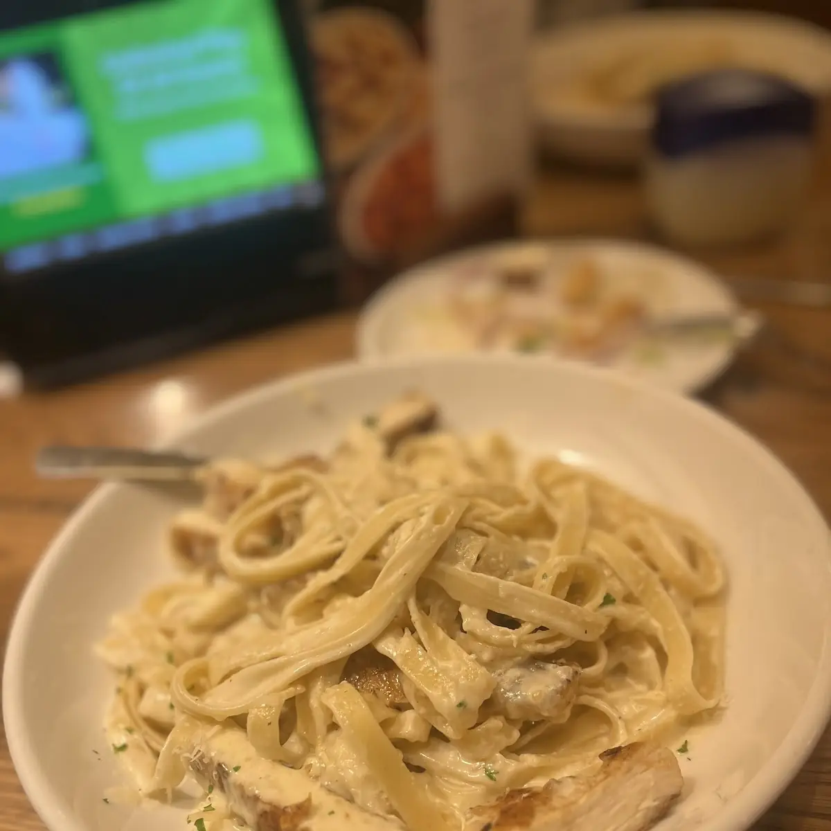 Chicken Alfredo Pasta