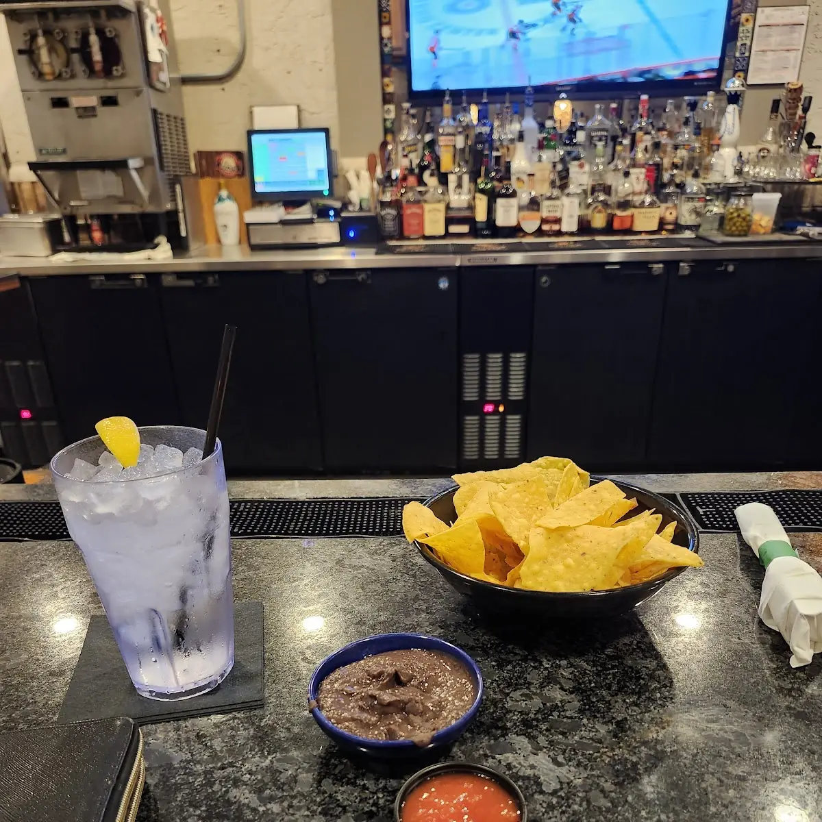 Black Beans Dip with Chips