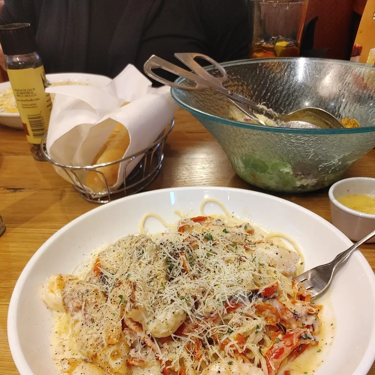 Shrimp and Chicken Carbonara