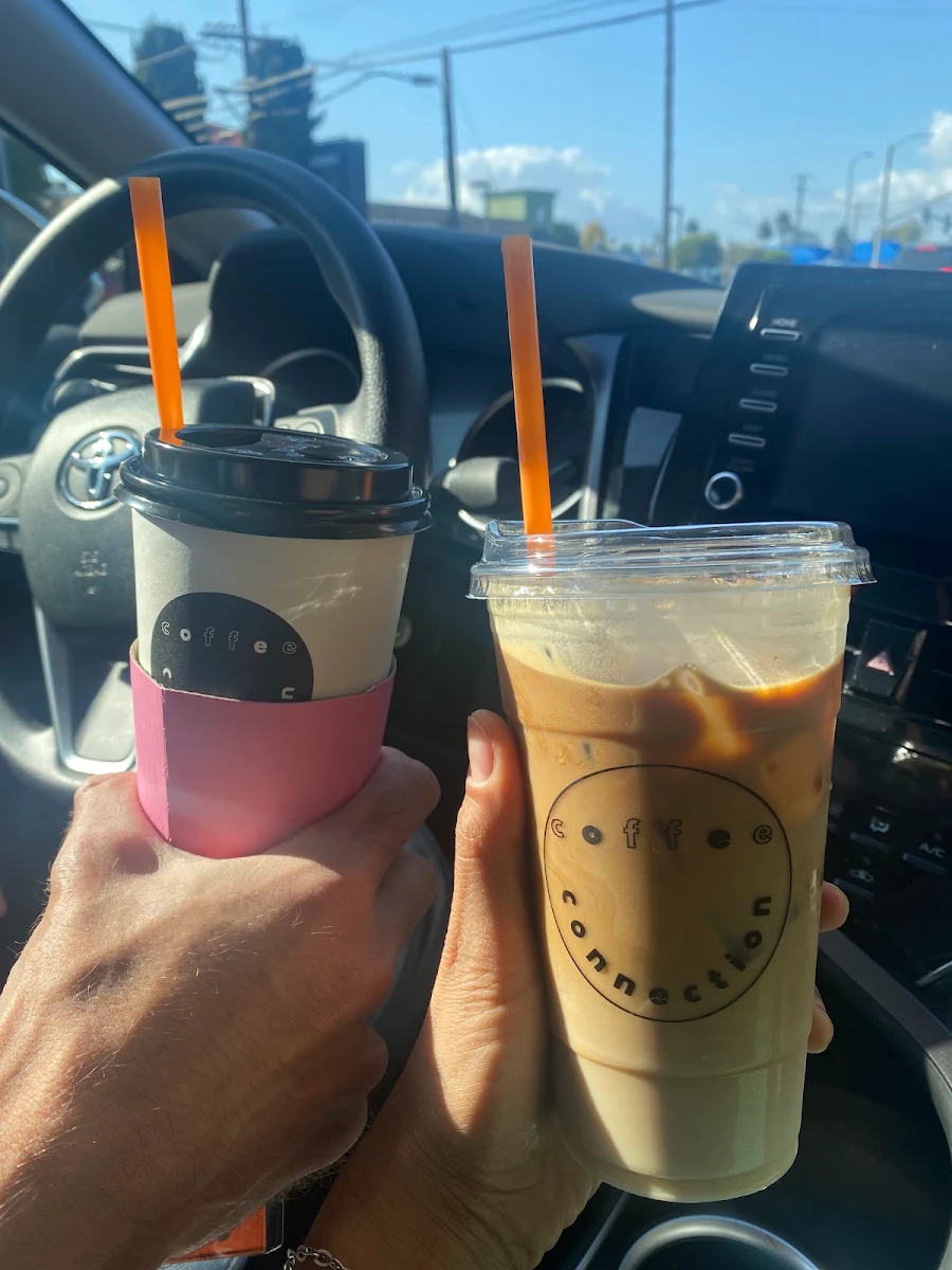 Iced Cafe Latte and Cafe Mocha