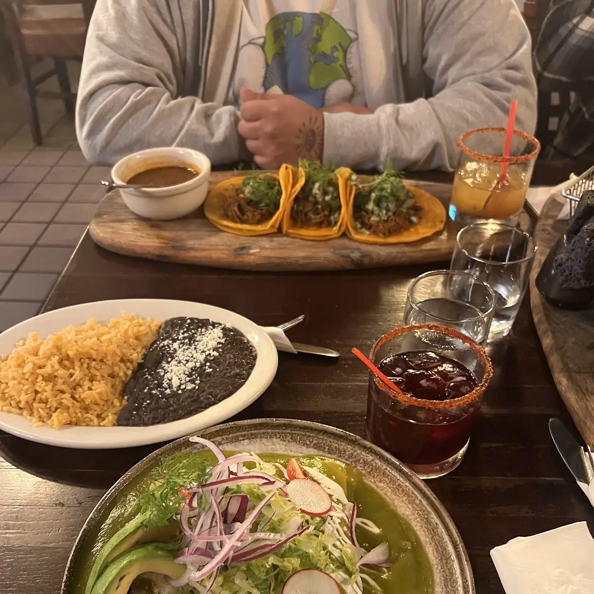 Enchiladas Verdes de Bistec