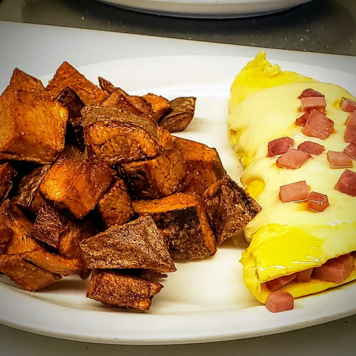 Ham & Cheddar Omelet