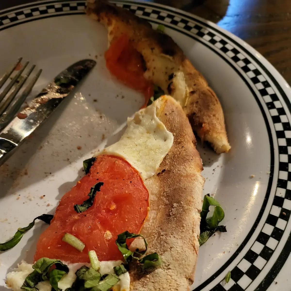 Tomato Mozzarella Pizza