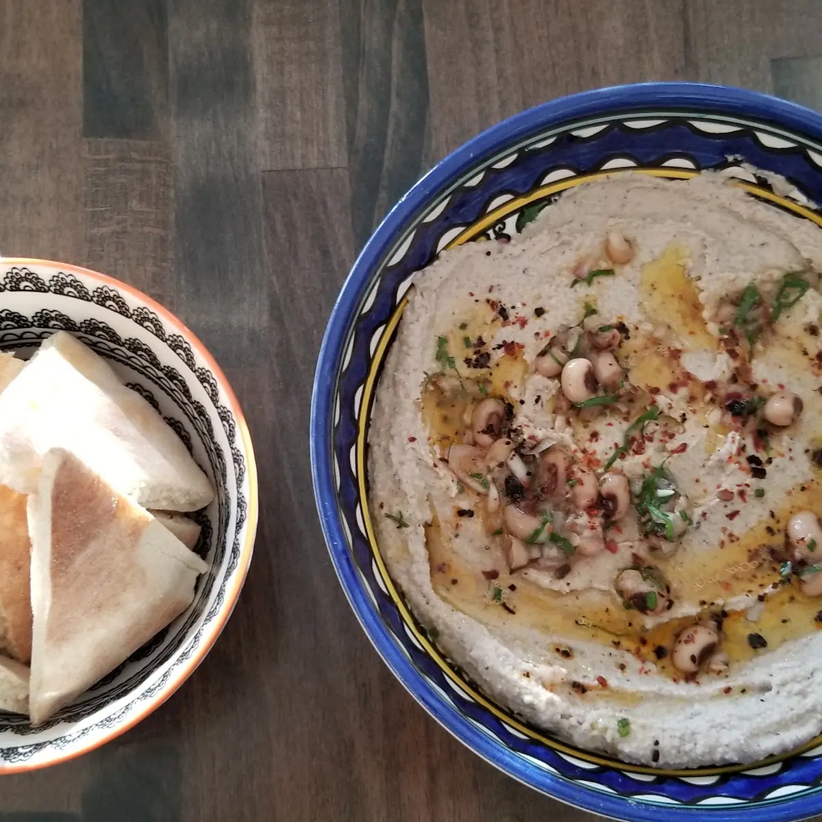 Black-Eyed Pea Hummus Wrap V