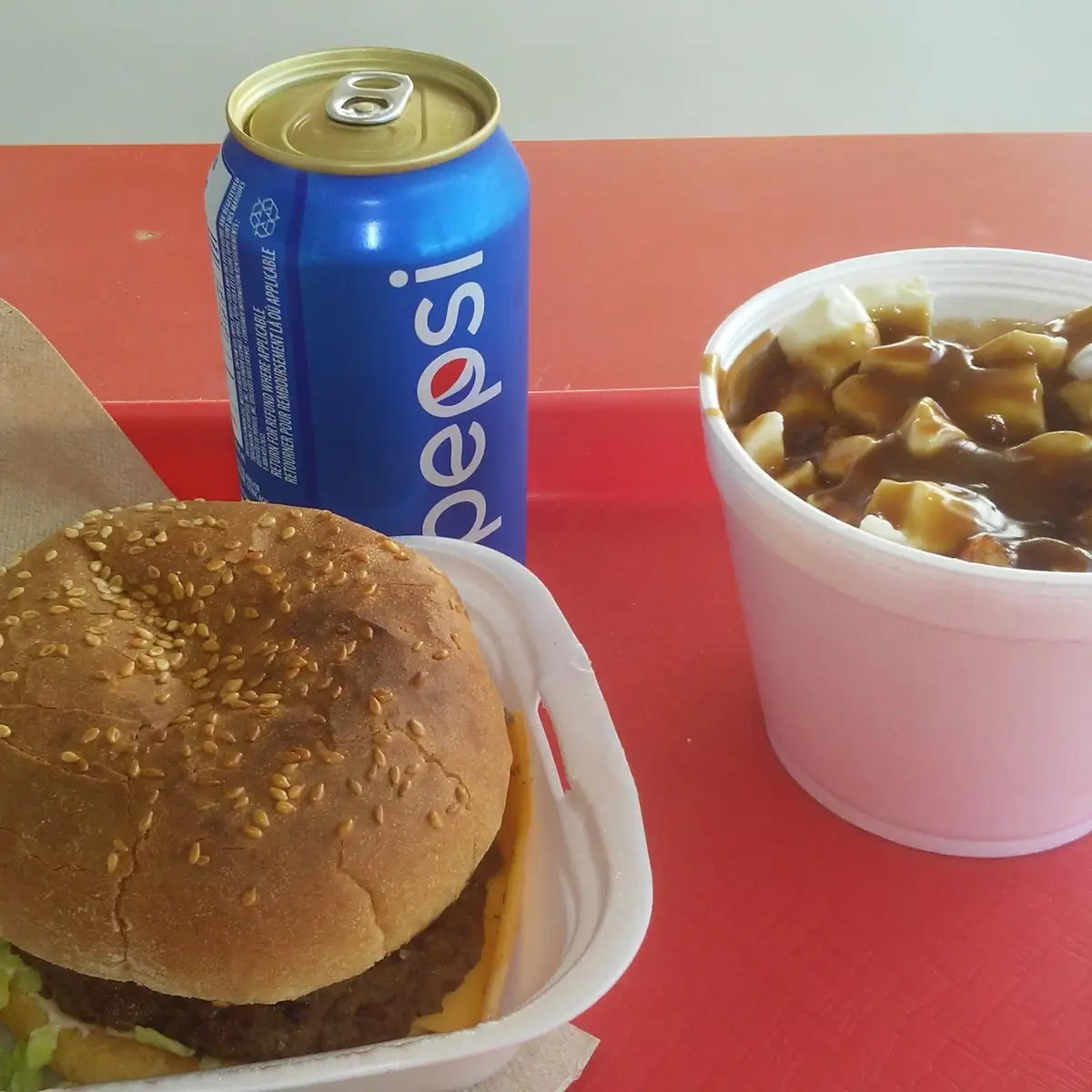 Big Wood Et Petite Poutine, Wood's Snack Bar