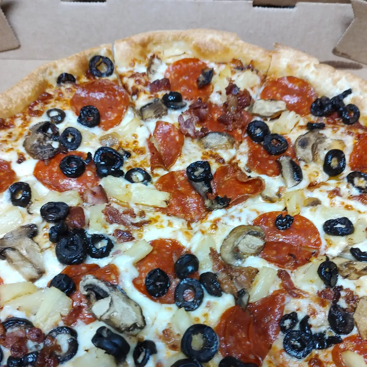 Pepperoni Mushroom Pineapple Bacon Black Olive Pizza