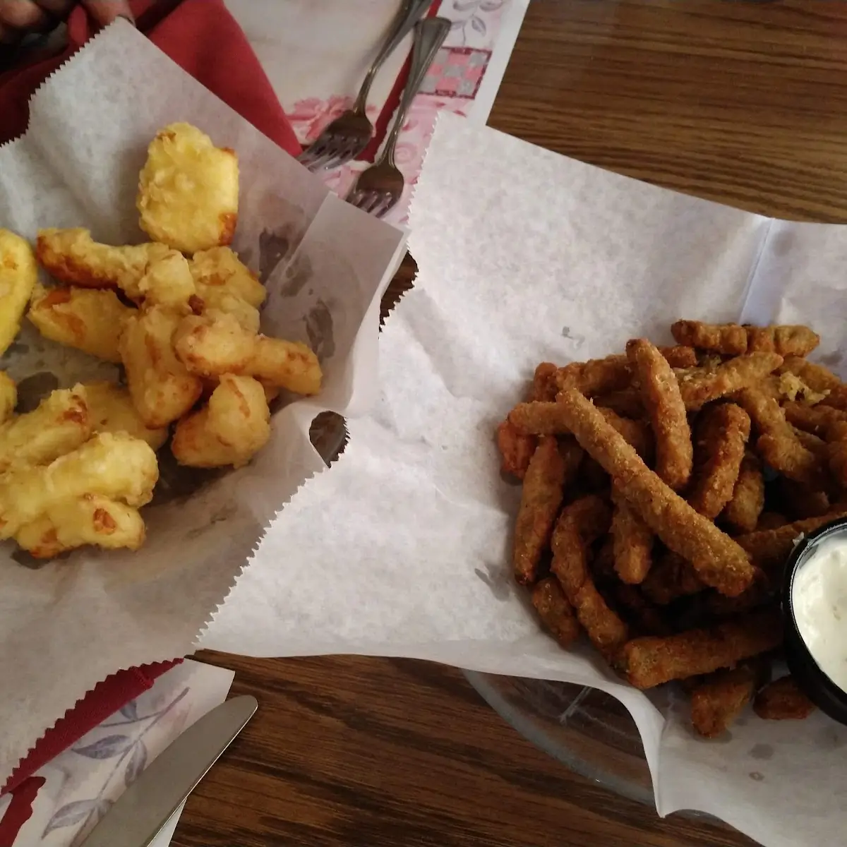 Cheese Curds and Deep Fried Green Beans