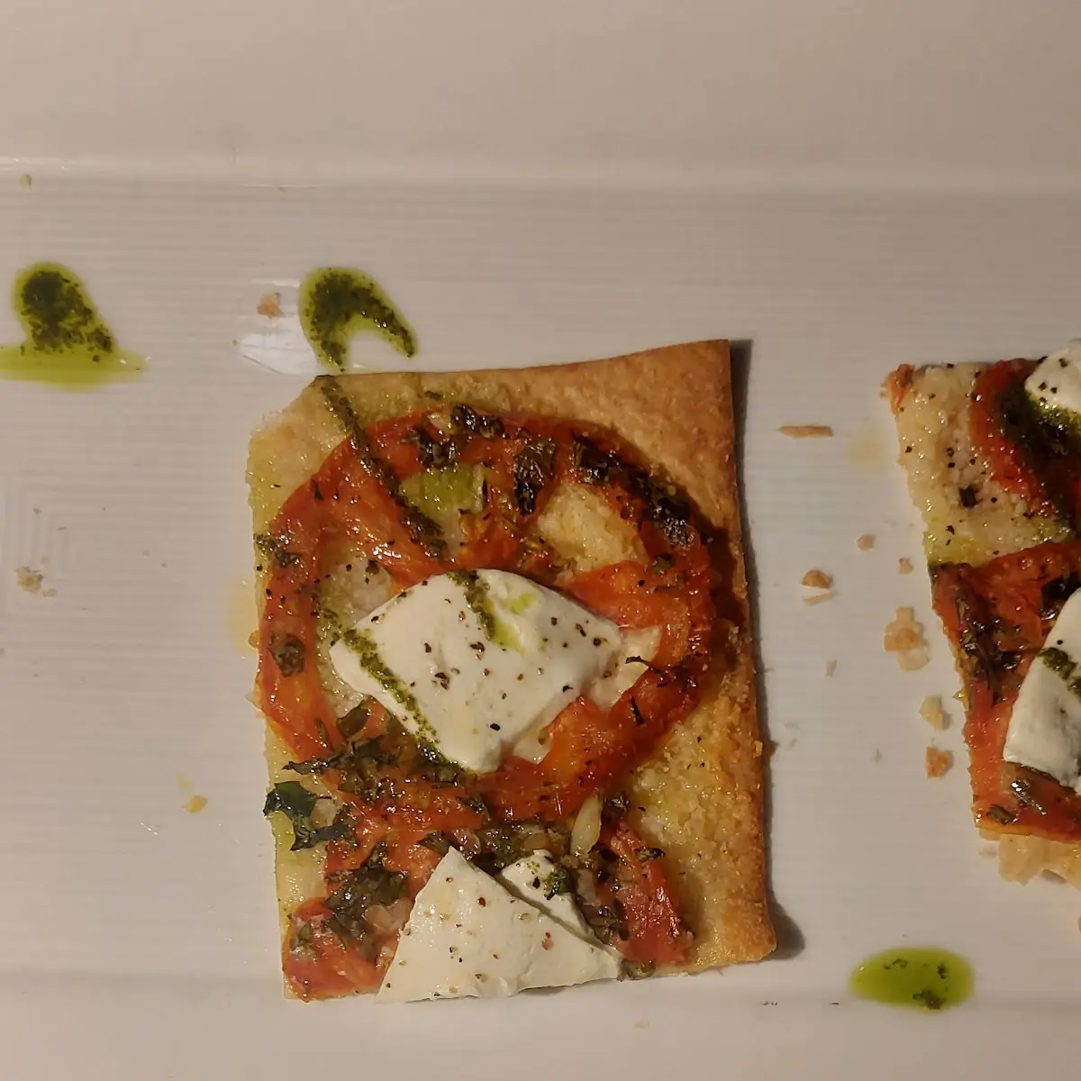 Oven Roasted Tomato Flatbread
