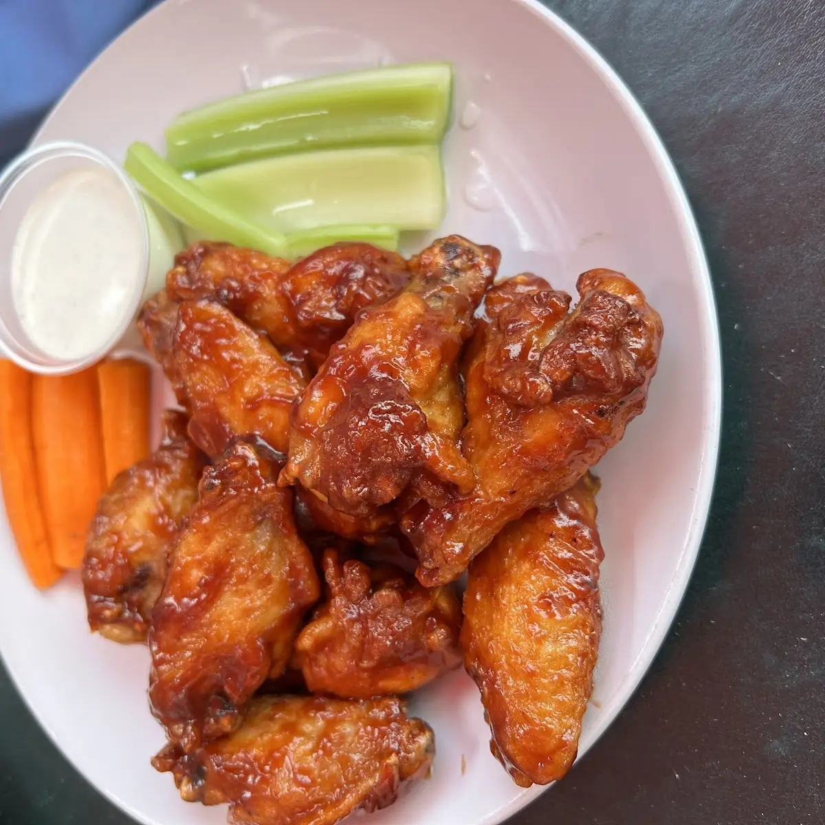 Alehouse Chicken Wings