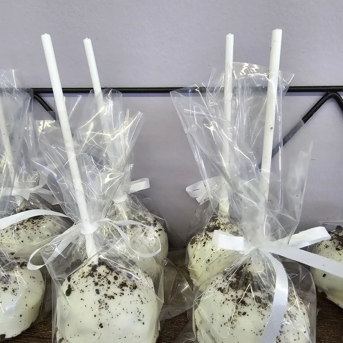 Jumbo Peanut Butter Cake Pop