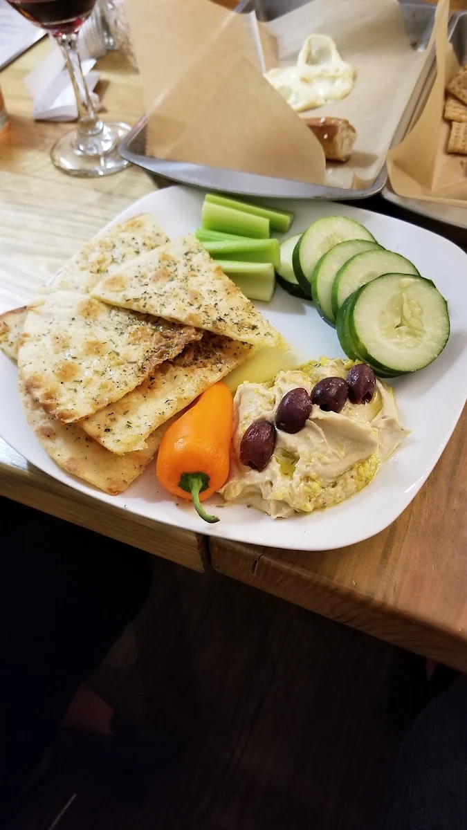 Hummus Plate
