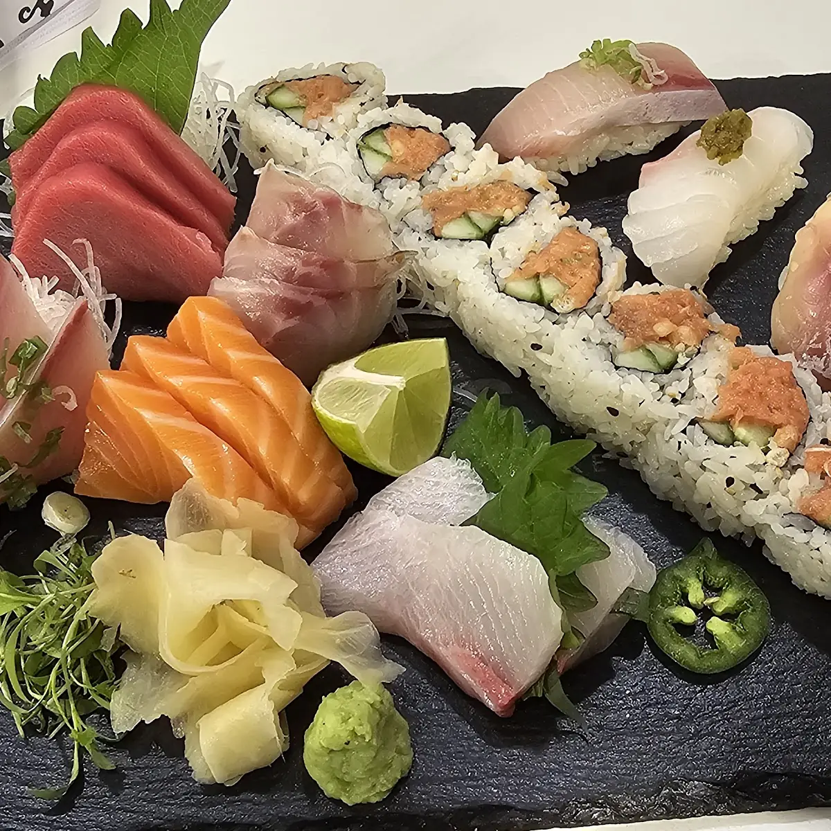 Sushi & Sashimi Combo