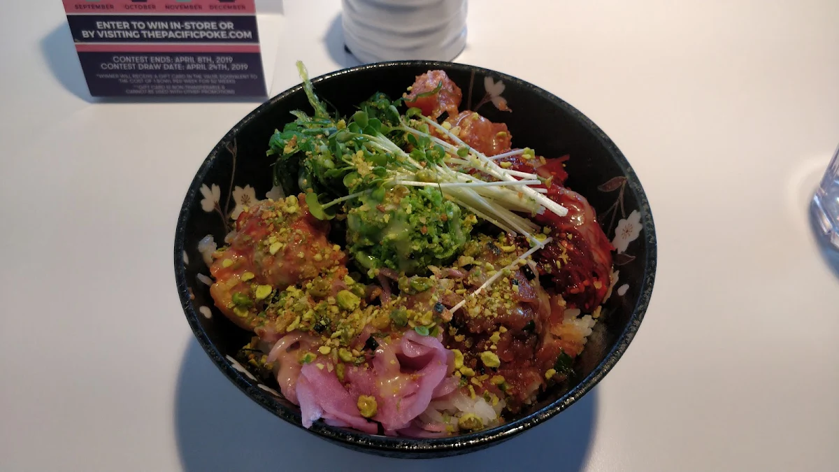 Classic Poke, Pacific Poke