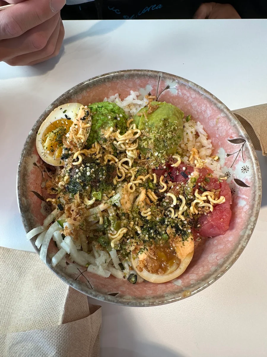 Highlights, Pacific Poke