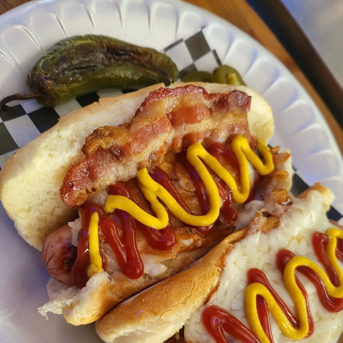 Bacon Hot Dog