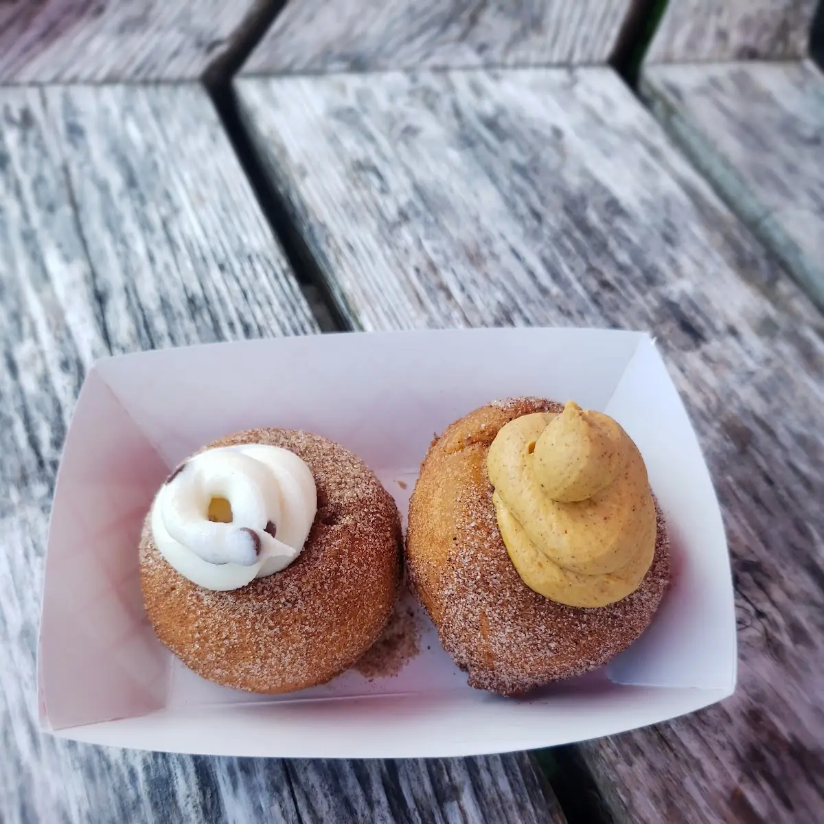 Fresh Apple Cider Donuts