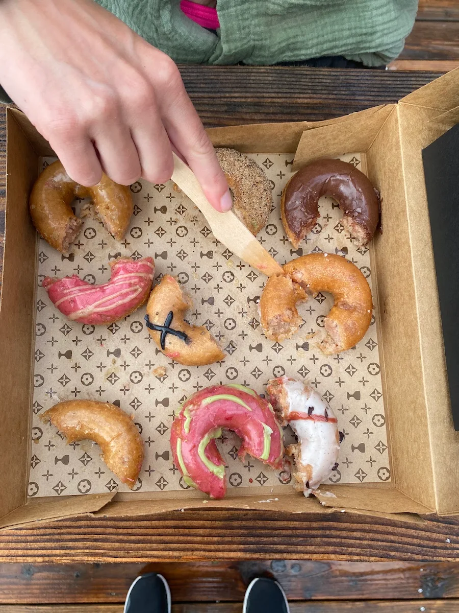 Assorted Box - Nine Donuts