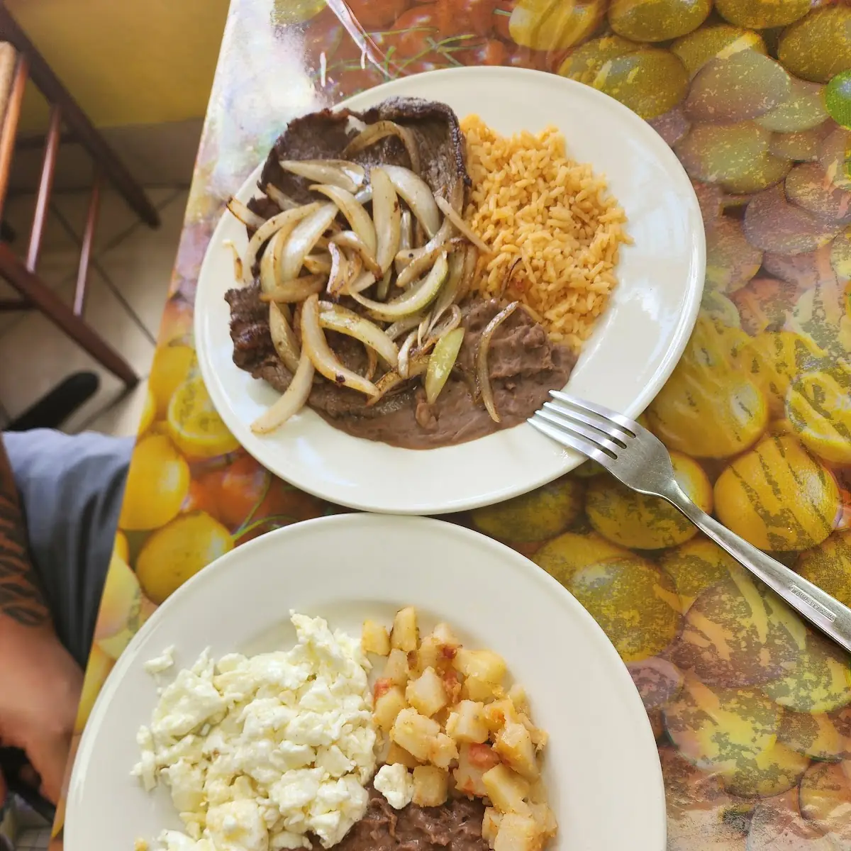 Bistec Encebollado