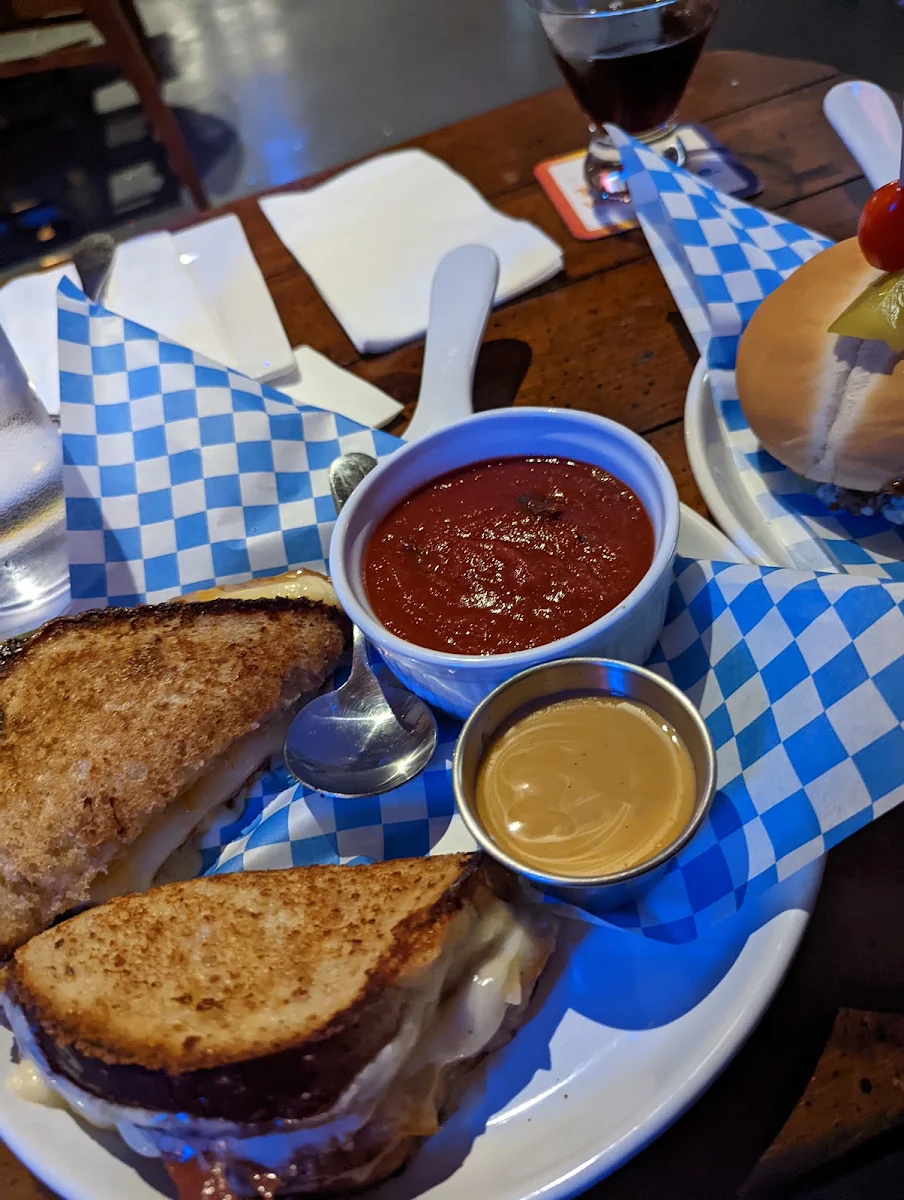 Grilled Cheese and Ham