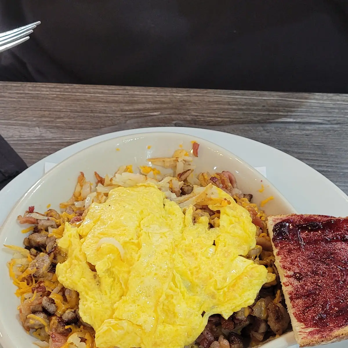 Sausage Scrambled Eggs