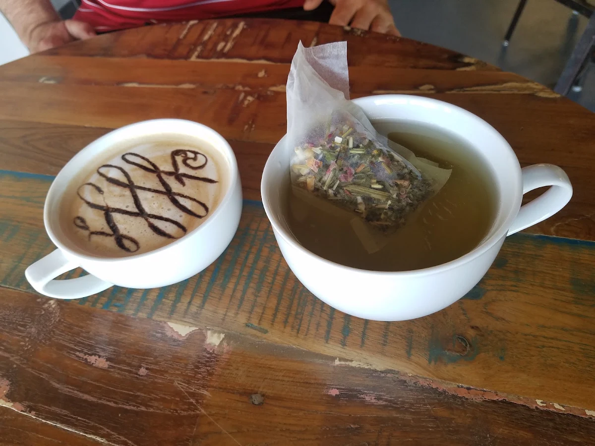 Clockwork Latte and Loose Leaf Lemonade Tea