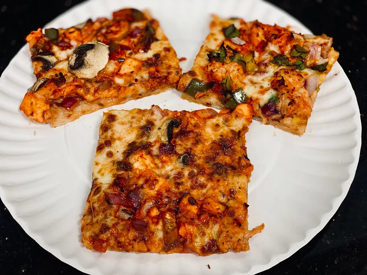 Highlights, Twice The Deal Pizza (Georgetown)
