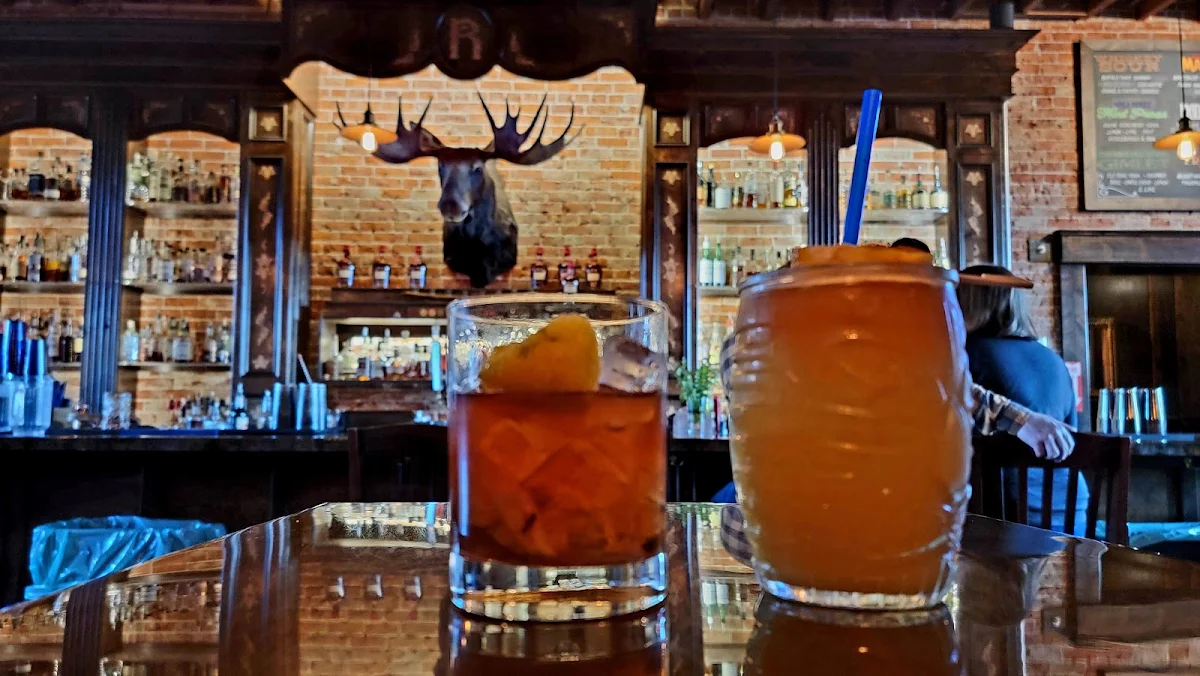 Old Fashioned & Mai Tai