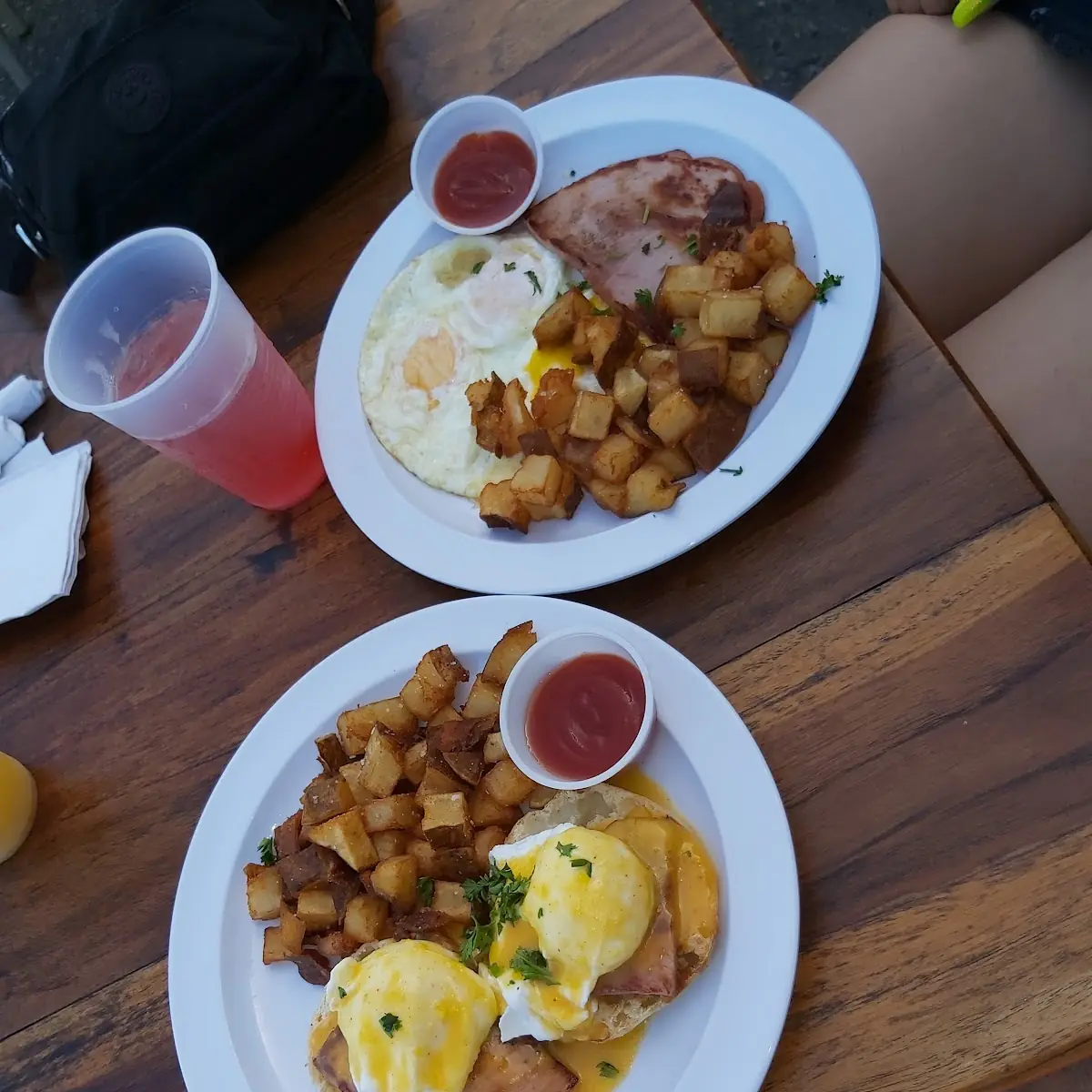 Eggs Benedict