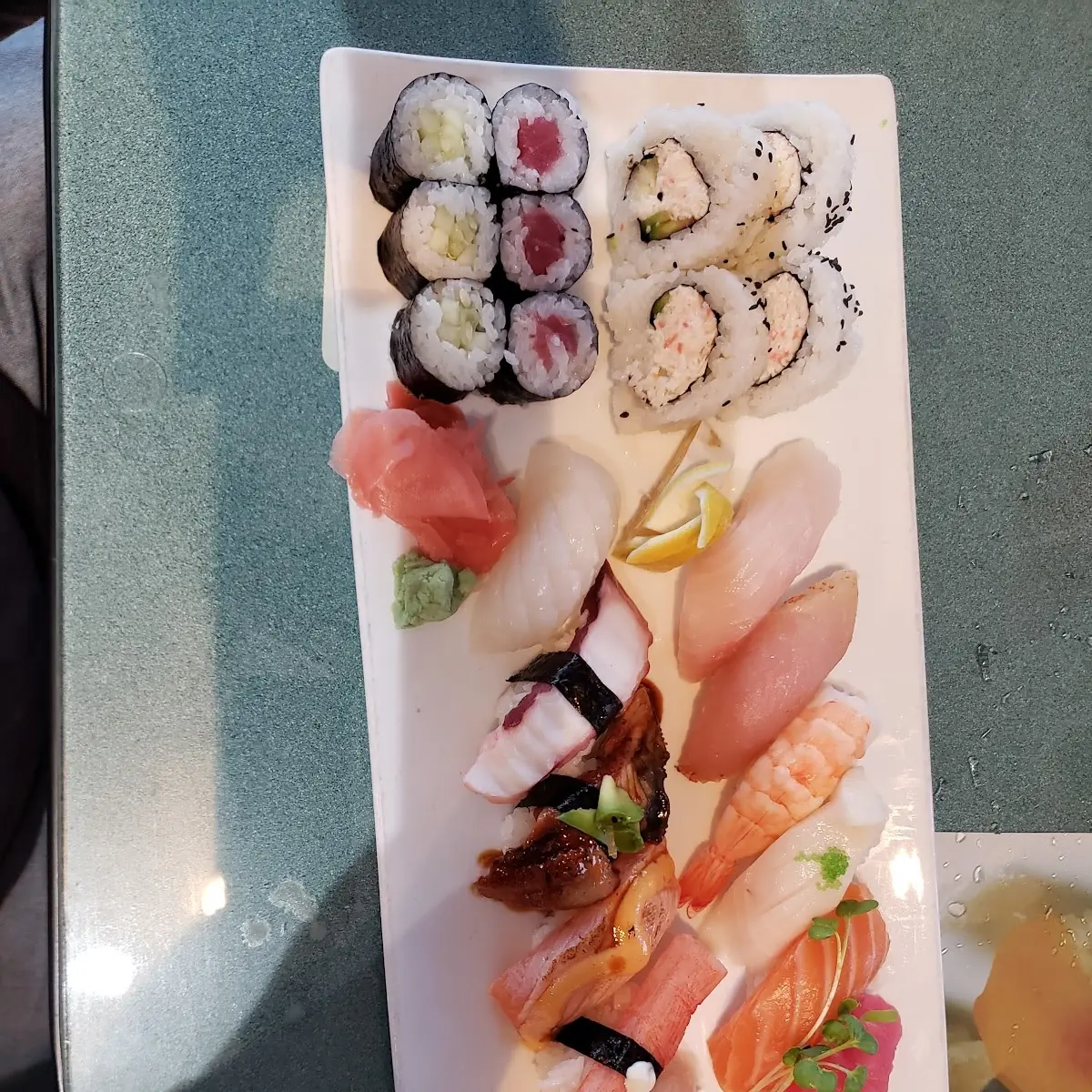 Sushi Deluxe