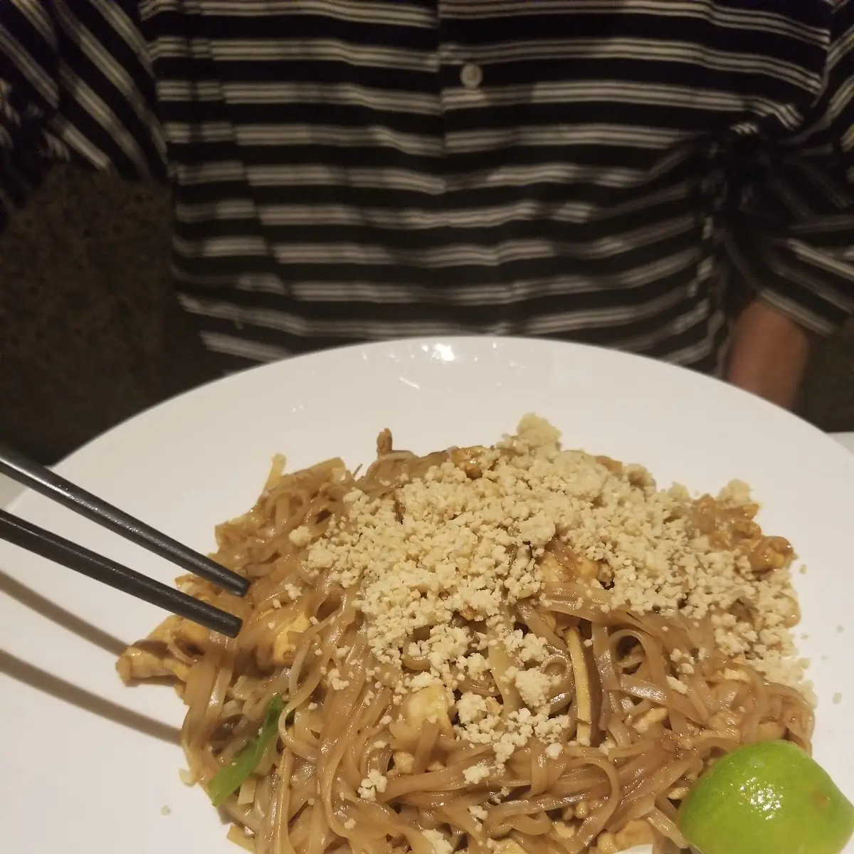 L - Pad Thai