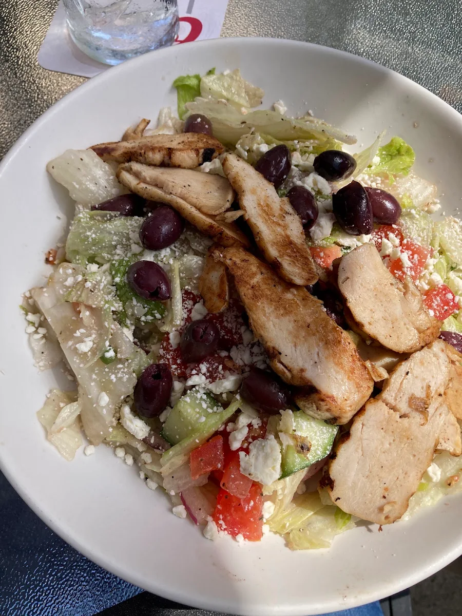 Greek Salad with Chicken