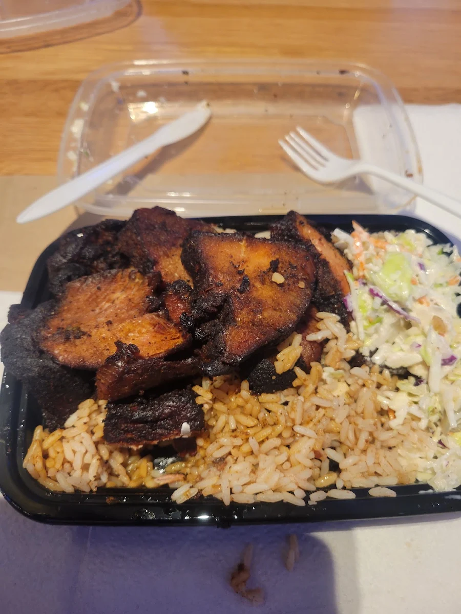 Jerk Pork Rice and Beancoleslaq