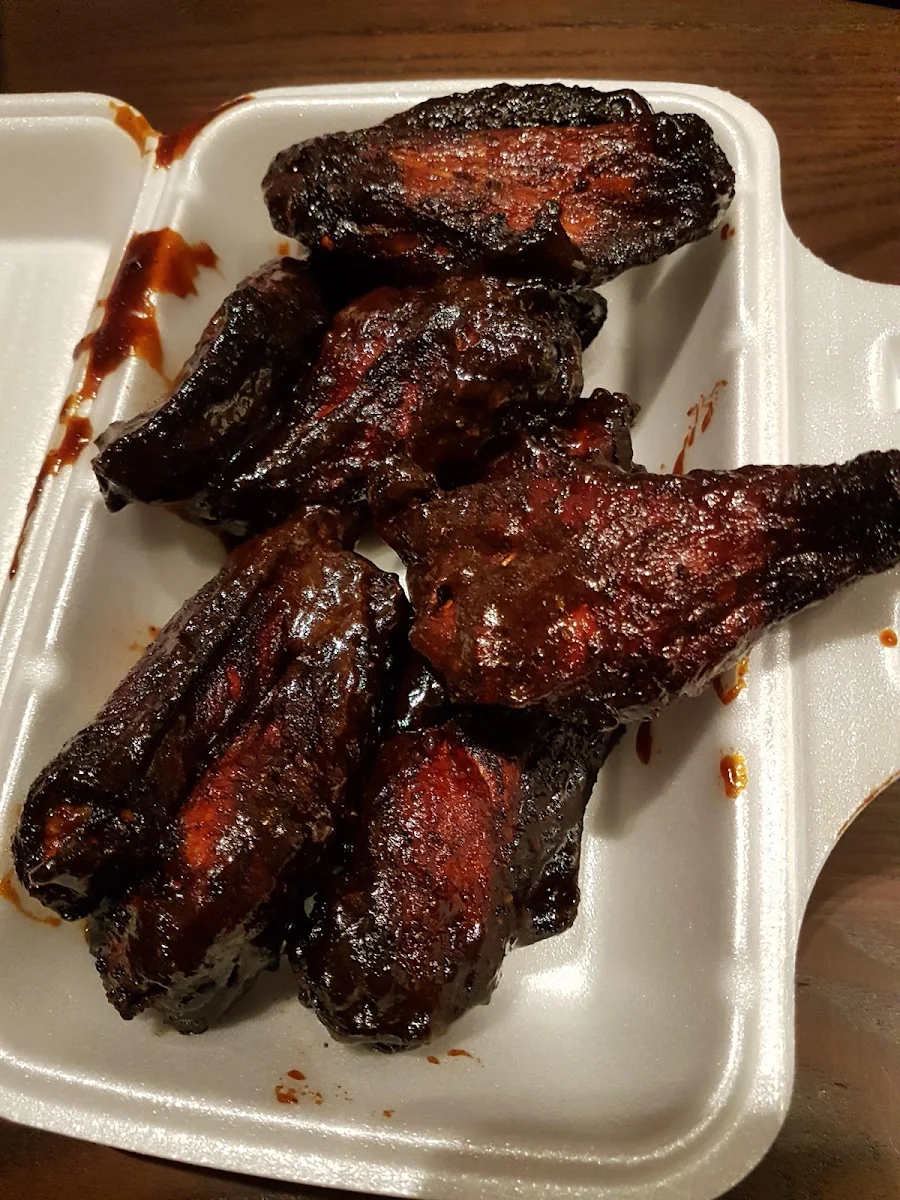 Roywoods Chicken Wings Jerk or BBQ