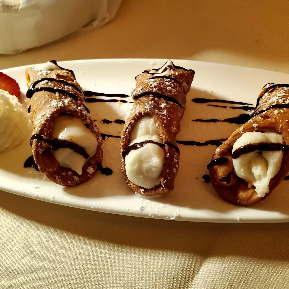 Mini Cannoli Dessert