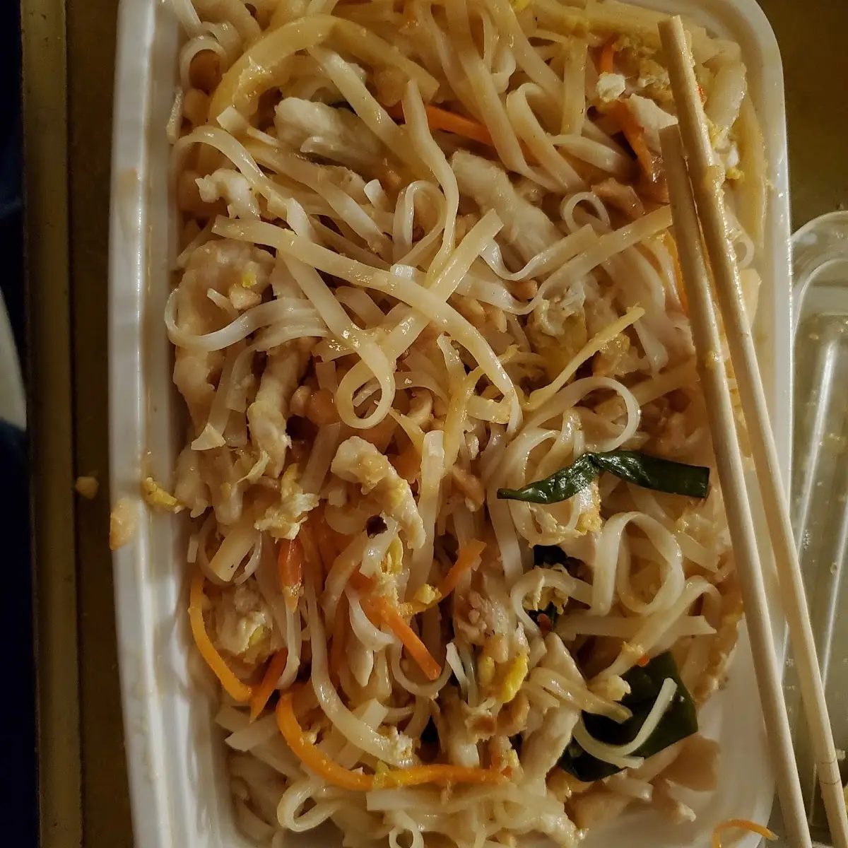 Chicken Pad Thai