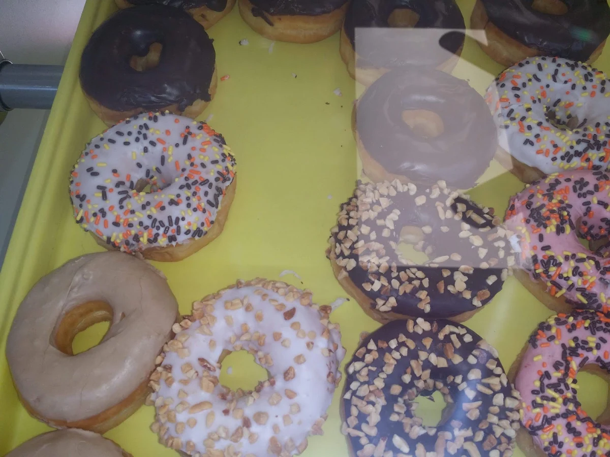 Donut Case