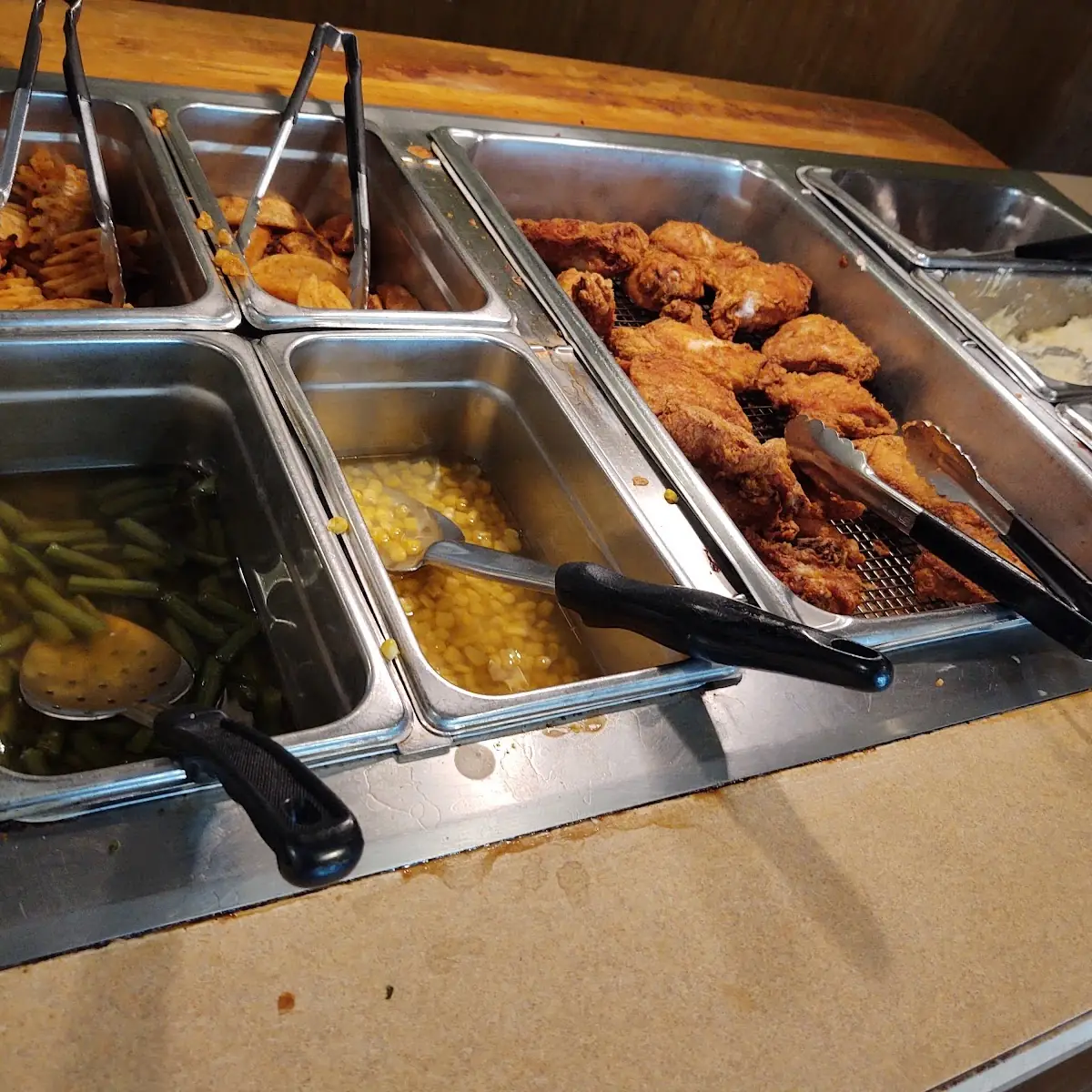 Fried Chicken Mashed Potatoes and Gravy