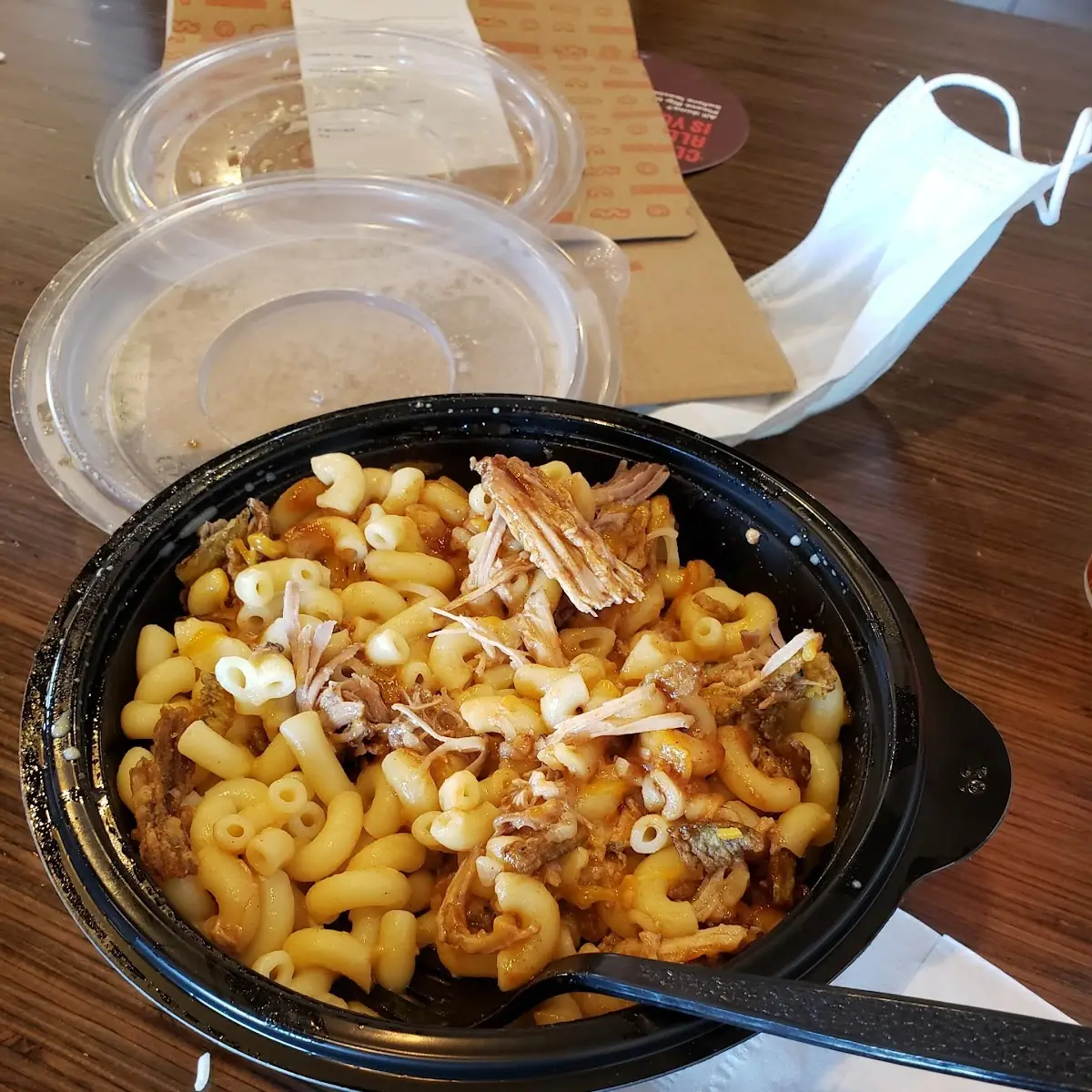 Mac & Cheese with BBQ Pork