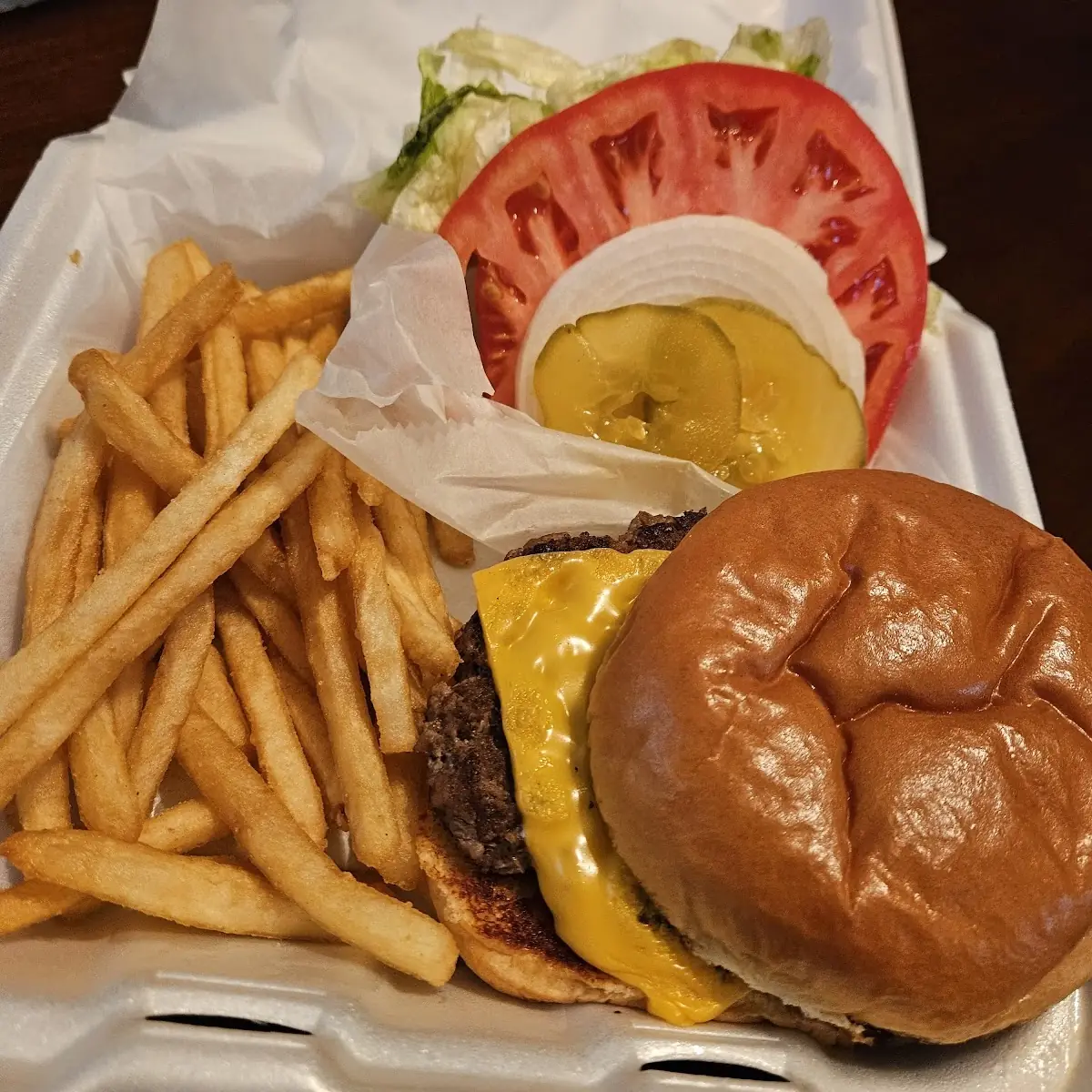 Cheeseburger & Fries