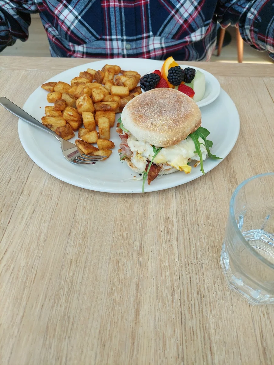 Breakfast Sandwich