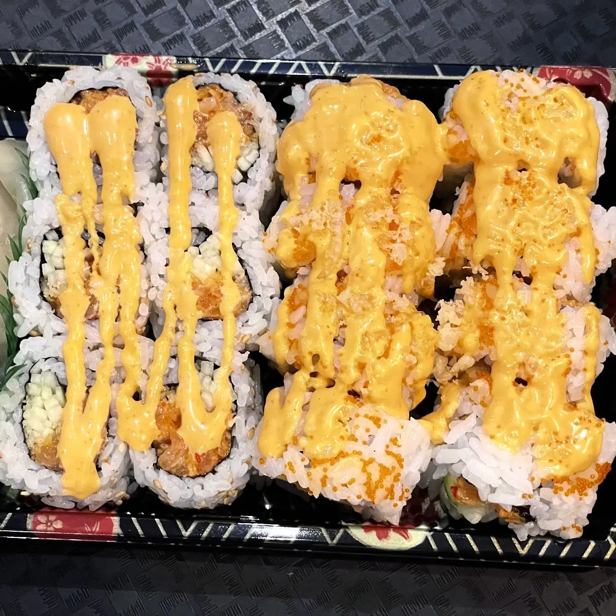 Avocado Crunchy Roll